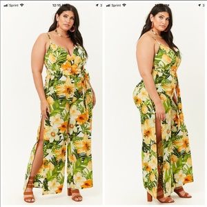 NWT!! Forever21 Plus Split Leg Jumpsuit Size 2X